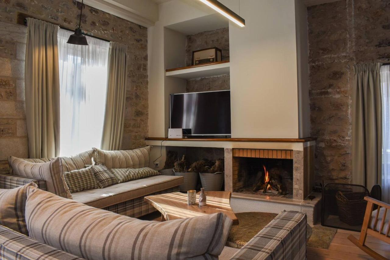 Secluded Mountain Refuge - Theonimfi Paradise Gem ديميتسانا المظهر الخارجي الصورة