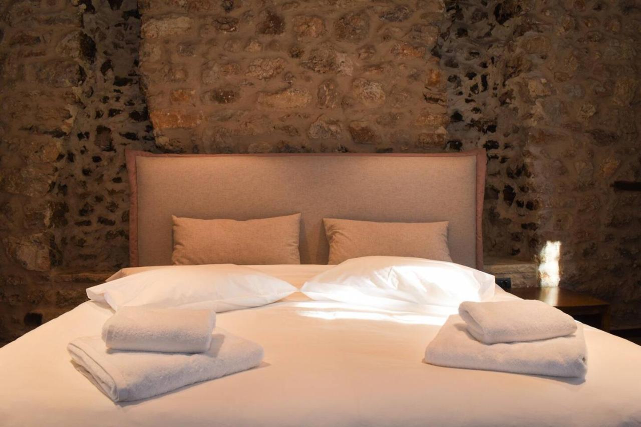 Secluded Mountain Refuge - Theonimfi Paradise Gem ديميتسانا المظهر الخارجي الصورة